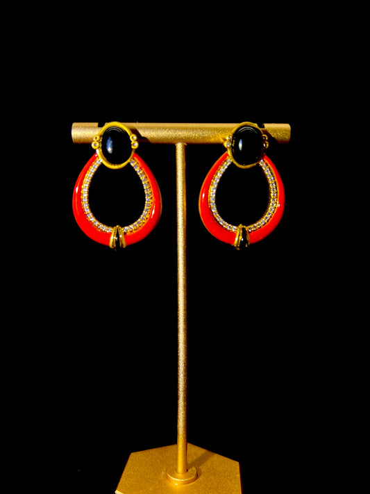 Charming Orange & Black Earrings: Bold & Elegant Allure